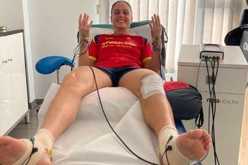 Silvia Navarro, portera del Rocasa y de la selección española, se recupera de su grave lesión en el Centro Mare de Telde/TA.